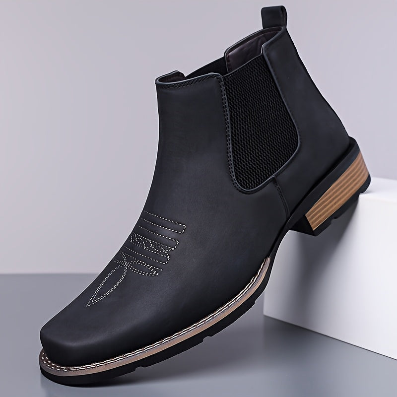 The Beeville Leather Boot