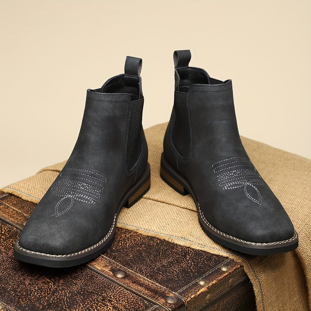 The Castroville Leather Boot
