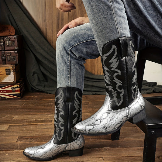 The Chinati Leather Boot