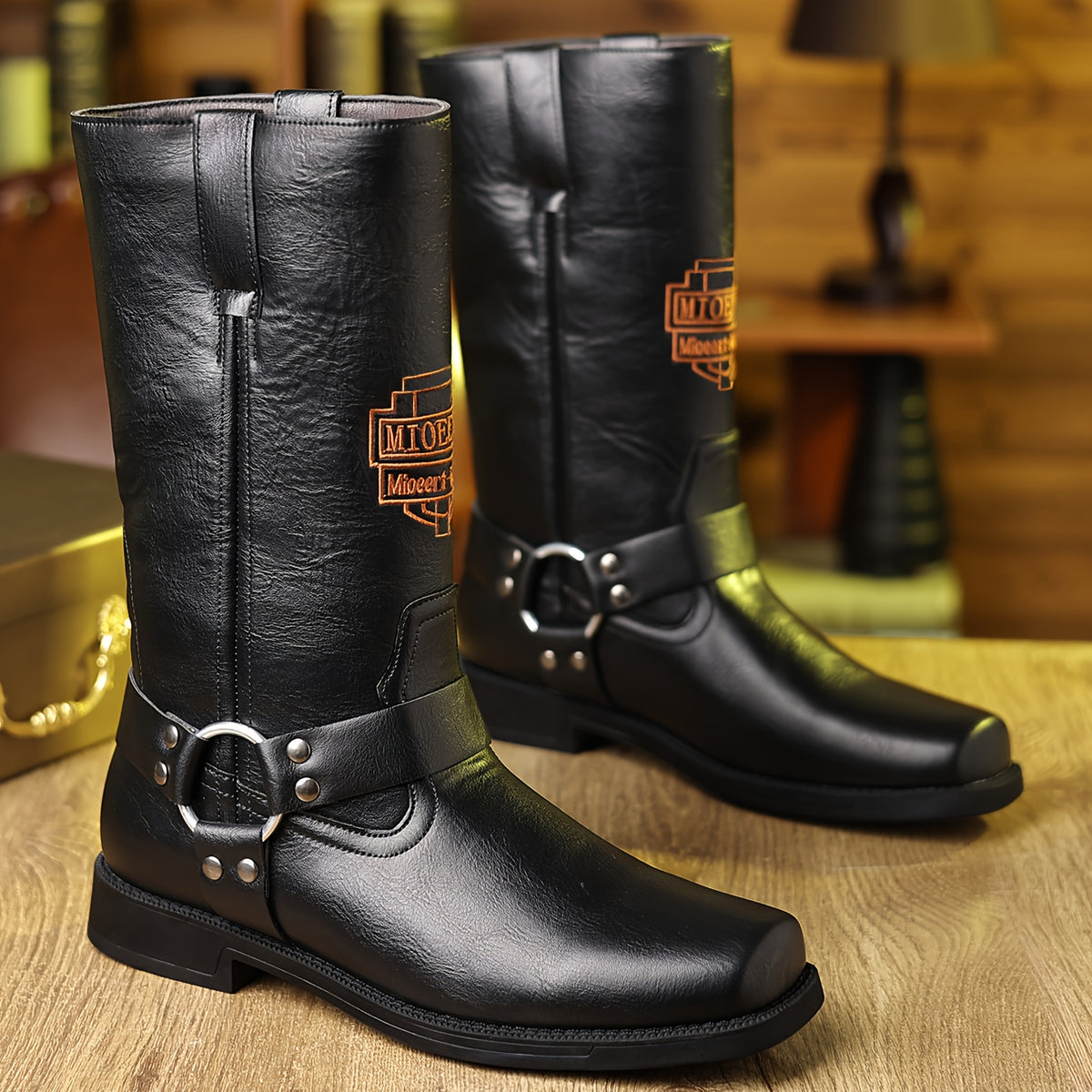 The Bosque Leather Boot