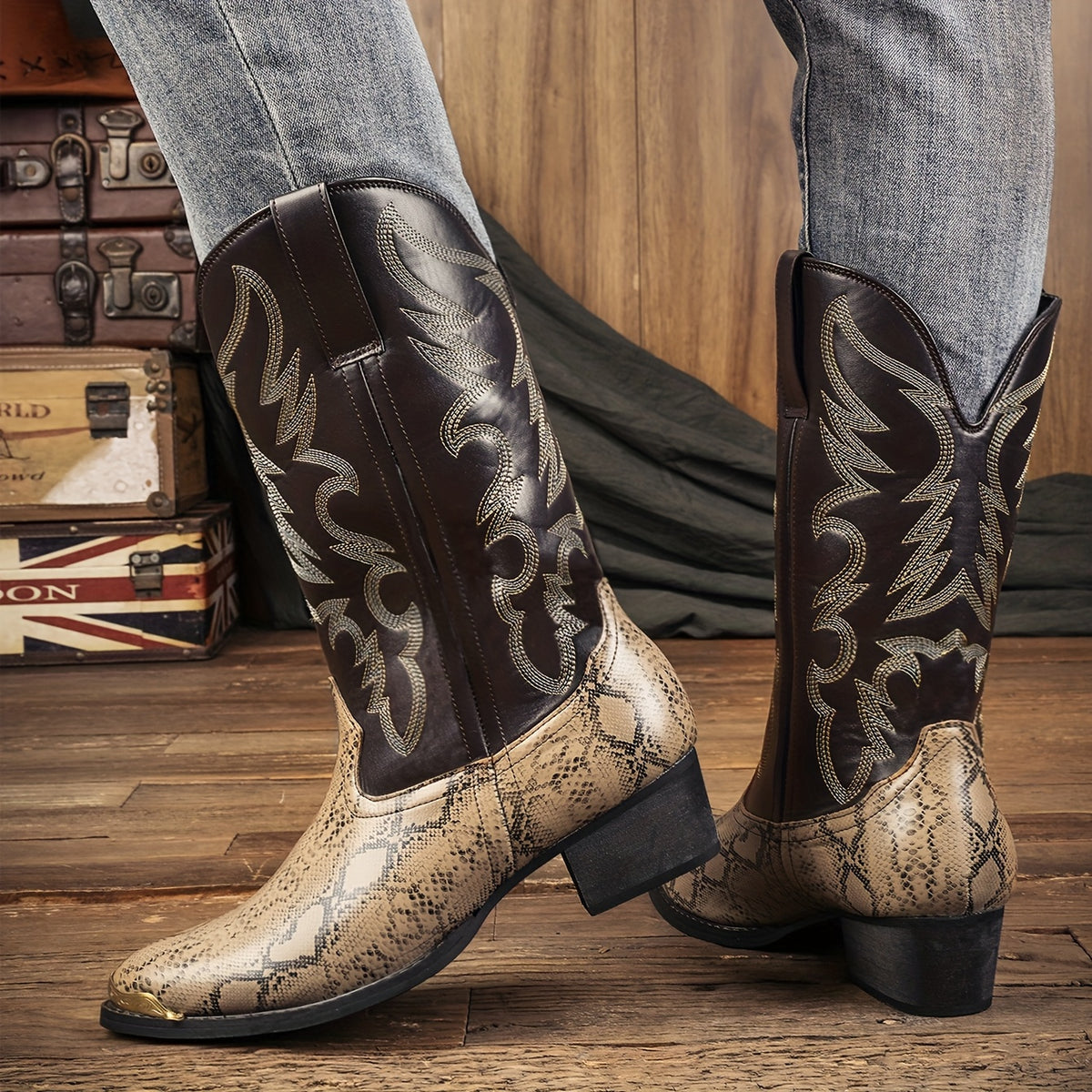 The Chinati Leather Boot