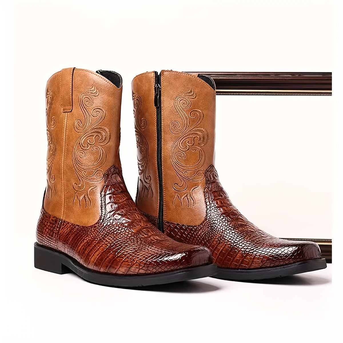 The Llano Leather Boot