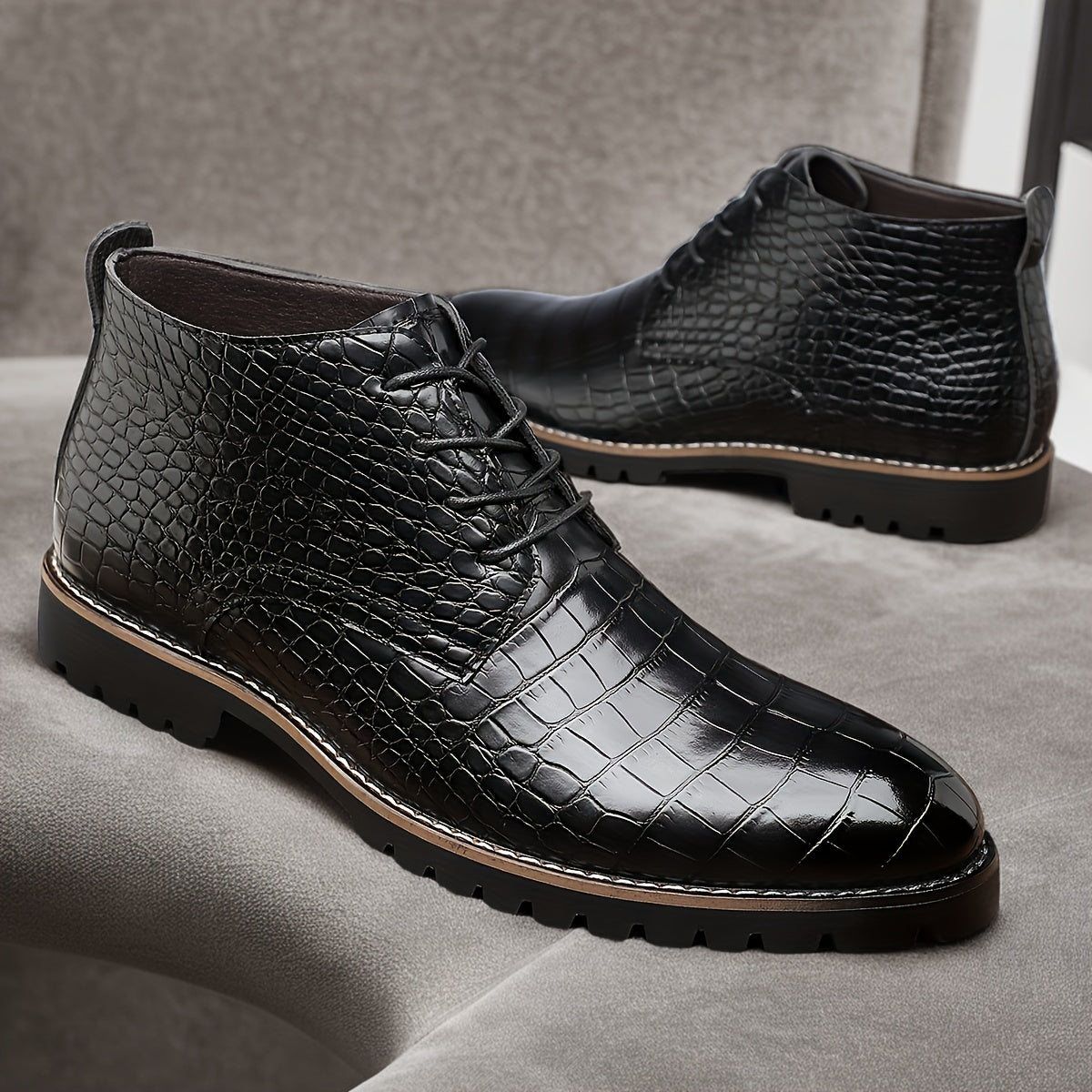 The Handline Leather Boot
